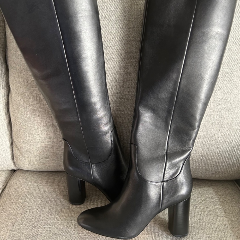 Boot - Picture 5 of 5